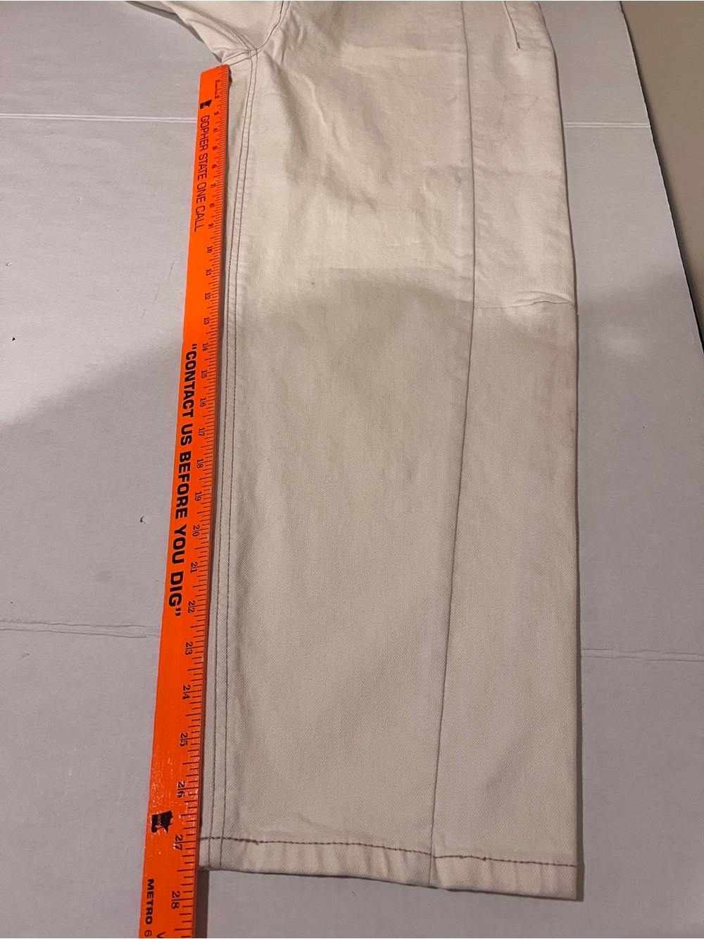 NWT Time & Tru Women’s Ivory Barrel Leg Jeans High Rise Utility Pants Ivory 14 - Picture 11 of 14